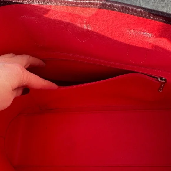 Longchamp Roseau Elegant Burgundy and Red interior Leather Tote Bag - Picture 6 of 8